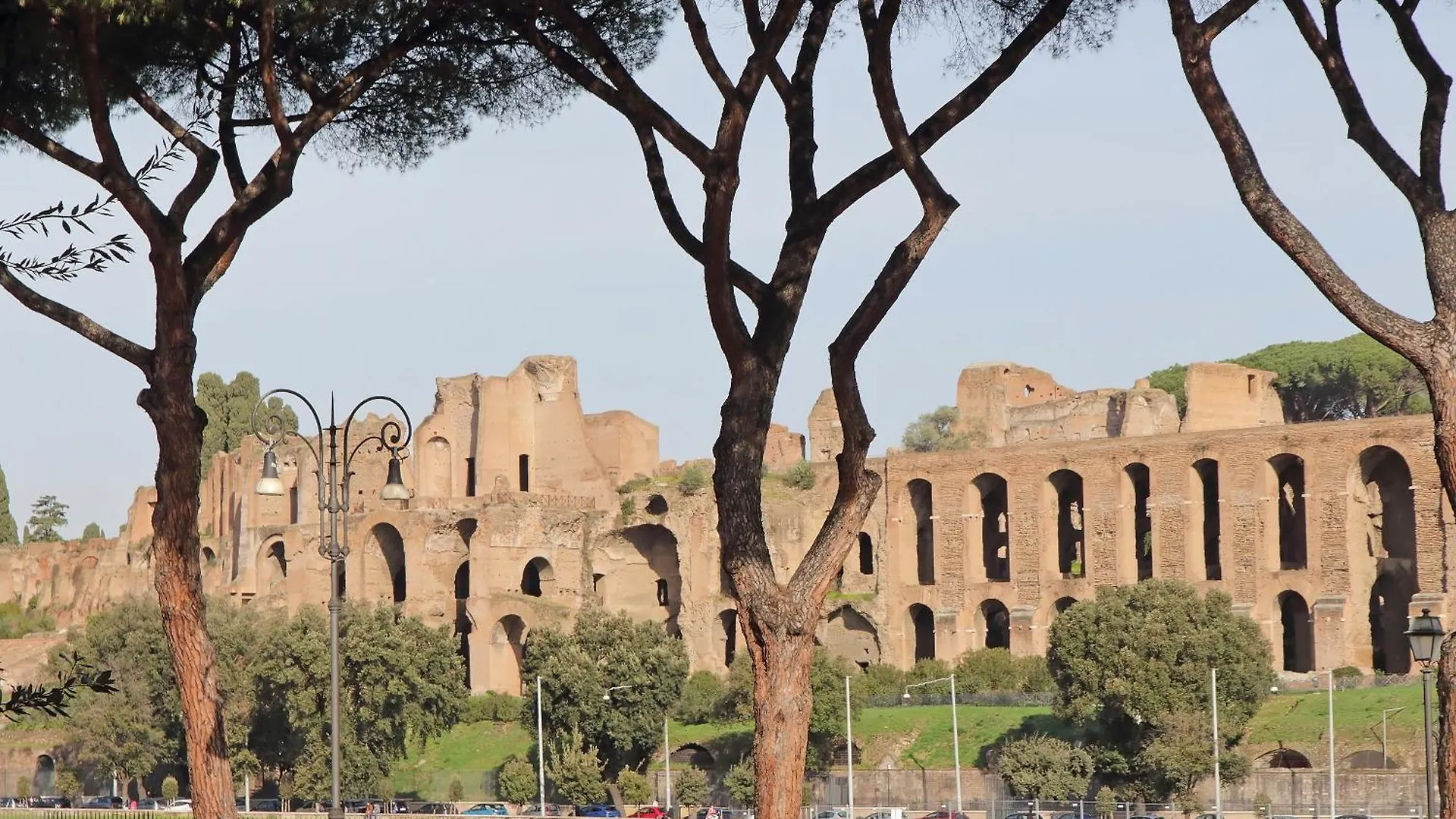 Ych-Exclusive Apartment On Circus Maximus Rome 0*,  Italy