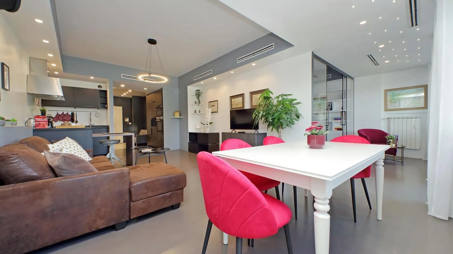 Ych-Exclusive Apartment On Circus Maximus Rome